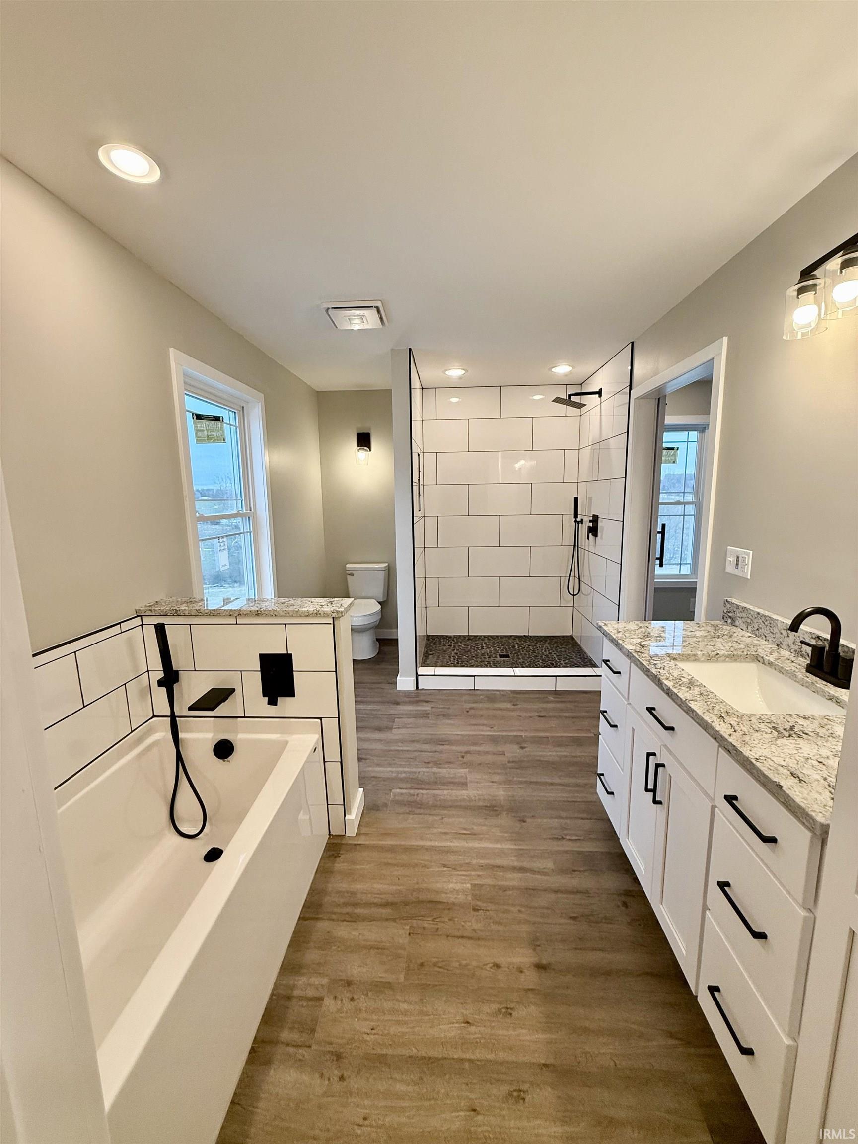 106 Creek Side Drive Bedford, IN 47421 - Photo 21 of 36