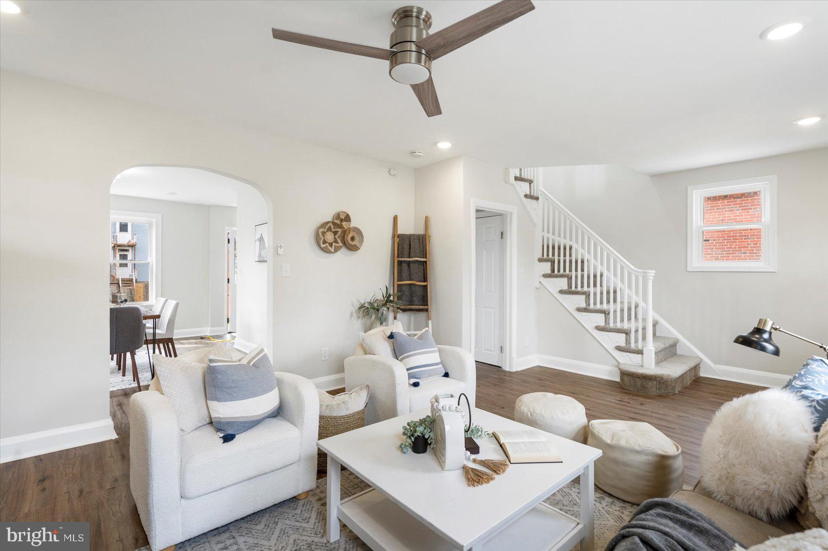 628 Aldershot Road Baltimore, MD 21229 - Photo 6 of 33