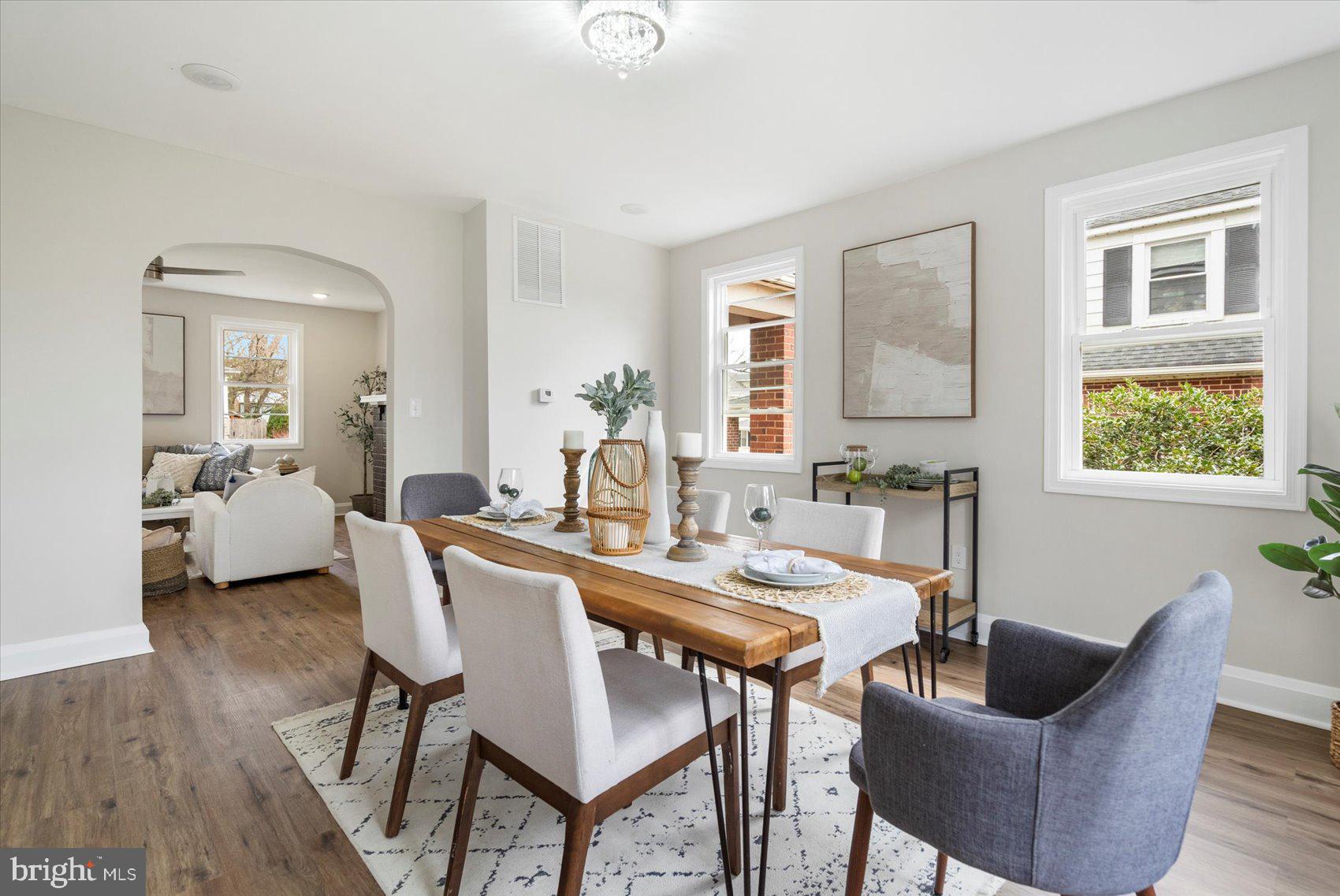 628 Aldershot Road Baltimore, MD 21229 - Photo 8 of 33
