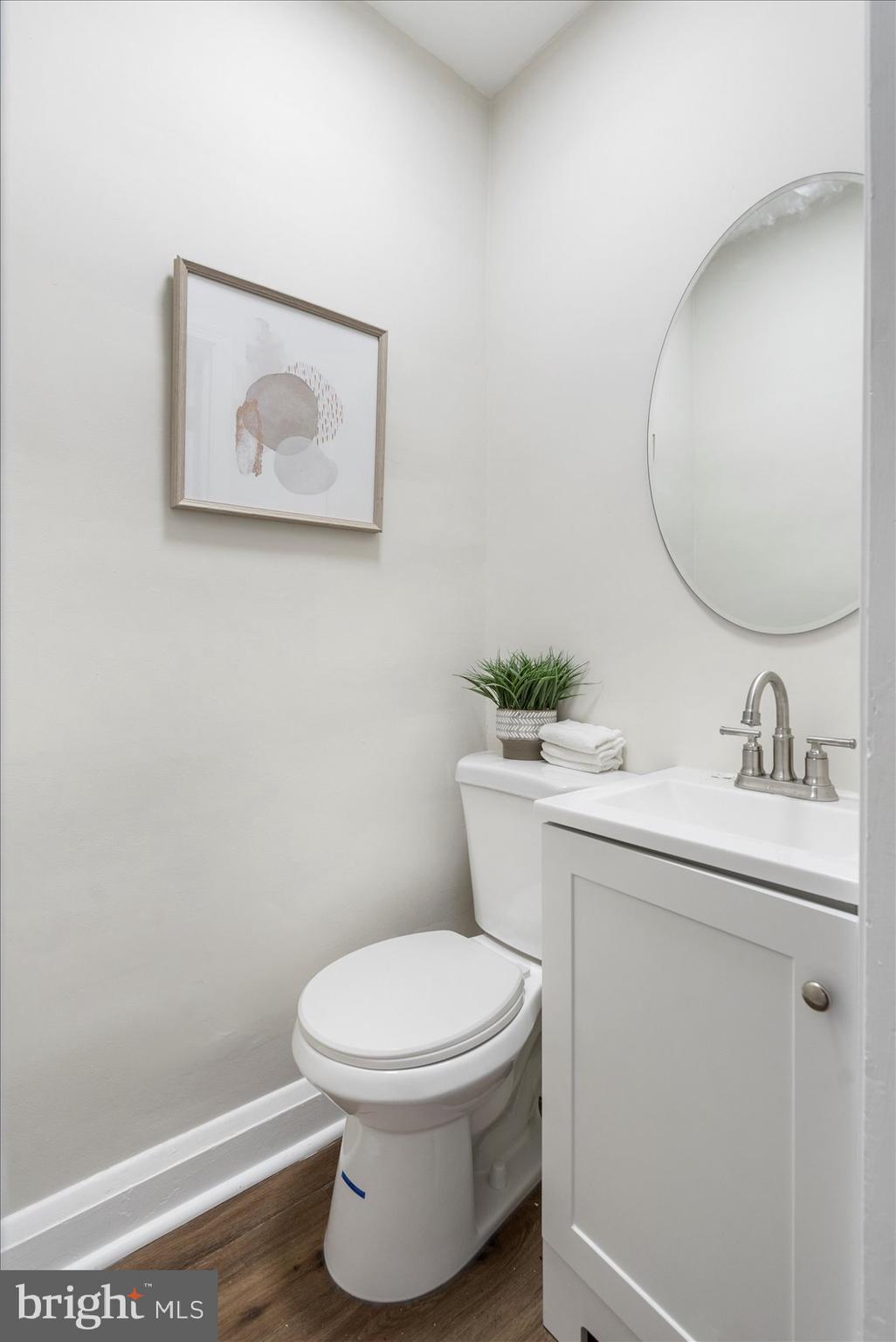 628 Aldershot Road Baltimore, MD 21229 - Photo 10 of 33