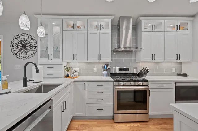 $925,000 | 53 Drummer Trail, Laconia, NH 03246