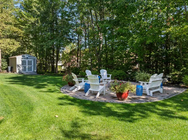 $925,000 | 53 Drummer Trail, Laconia, NH 03246