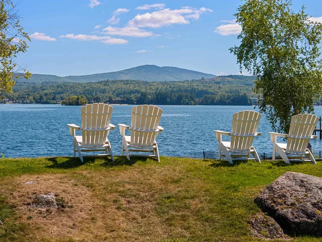 $925,000 | 53 Drummer Trail, Laconia, NH 03246