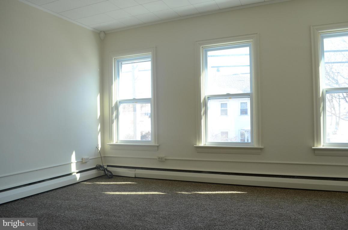 1303 Sandhill Road Lebanon, PA 17046 - Photo 11 of 15 Gallery Image 11