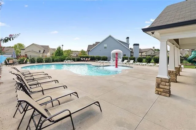 $2,799 | 304 Red Cap Circle, Jefferson, GA 30549