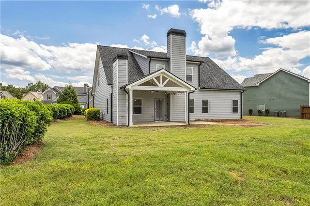 $2,799 | 304 Red Cap Circle, Jefferson, GA 30549