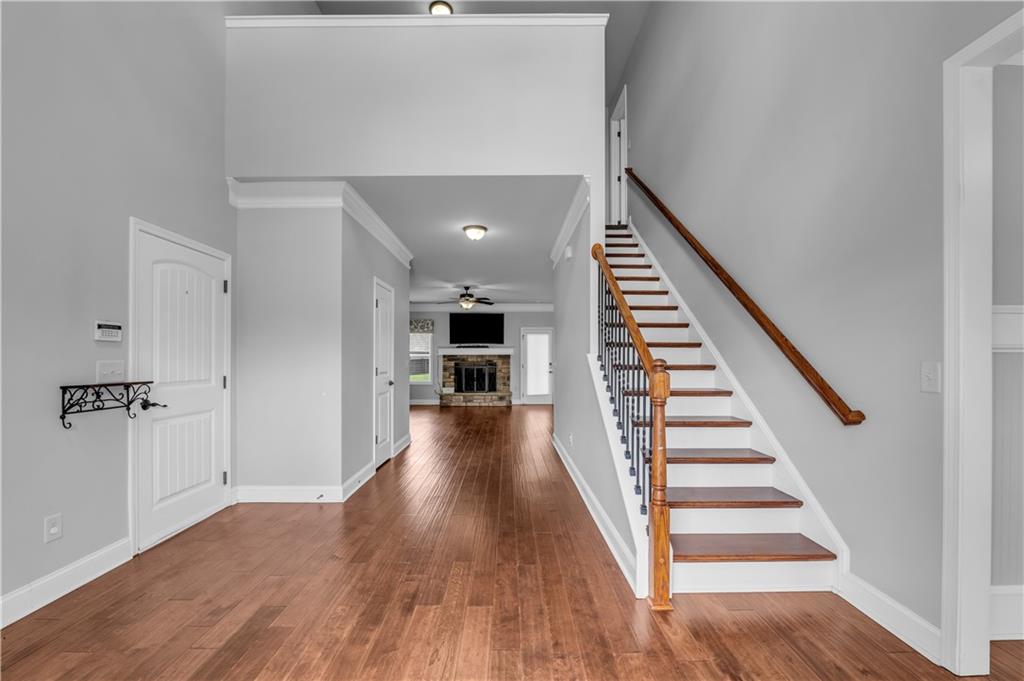 304 Red Cap Circle Jefferson, GA 30549 - Photo 9 of 40