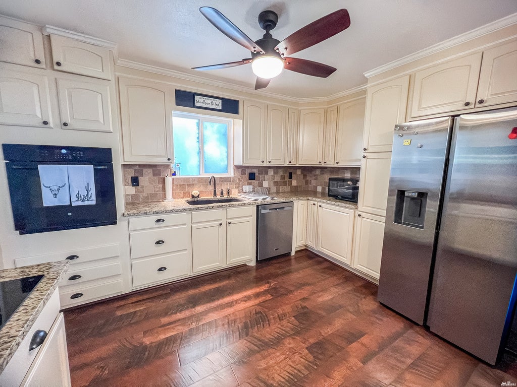 1810 Solana Road Carlsbad, NM 88220 - Photo 8 of 21 Gallery Image 8