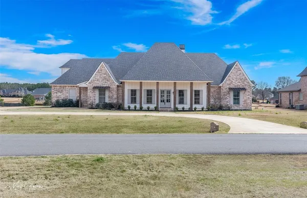 $1,100,000 | 1245 Big Pine Key Lane, Benton, LA 71006