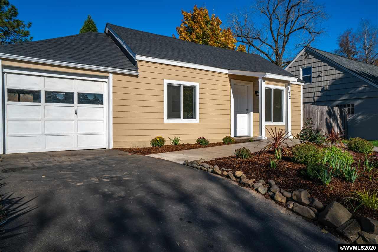 1363 Ruge Street Northwest Salem, OR 97304 - Photo 3 of 14