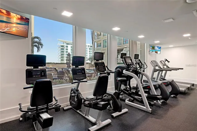 $1,050,000 | 1350 Main Street, Unit 1501, Sarasota, FL 34236