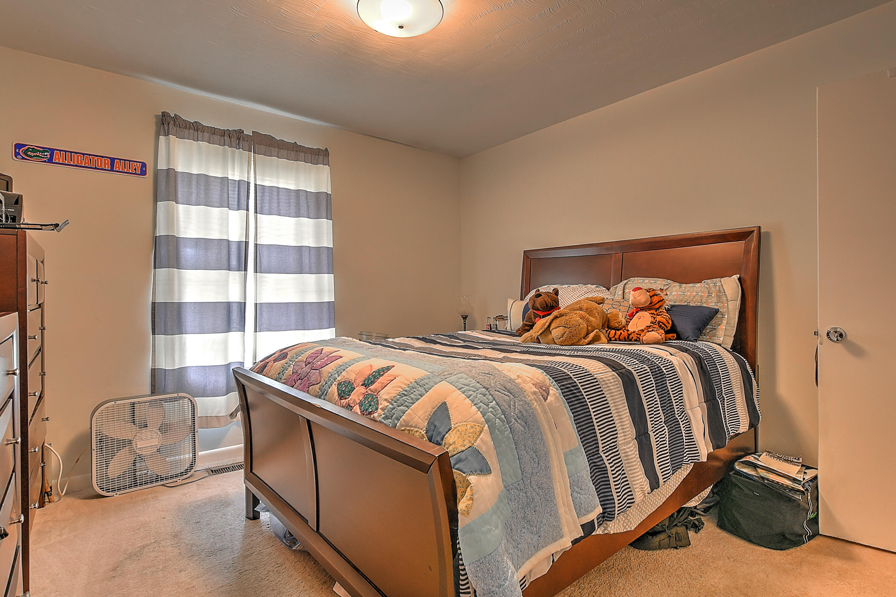 472 Pleasant Grove Road Bluff City, TN 37618 - Photo 13 of 31 472 Pleasant Grove-21