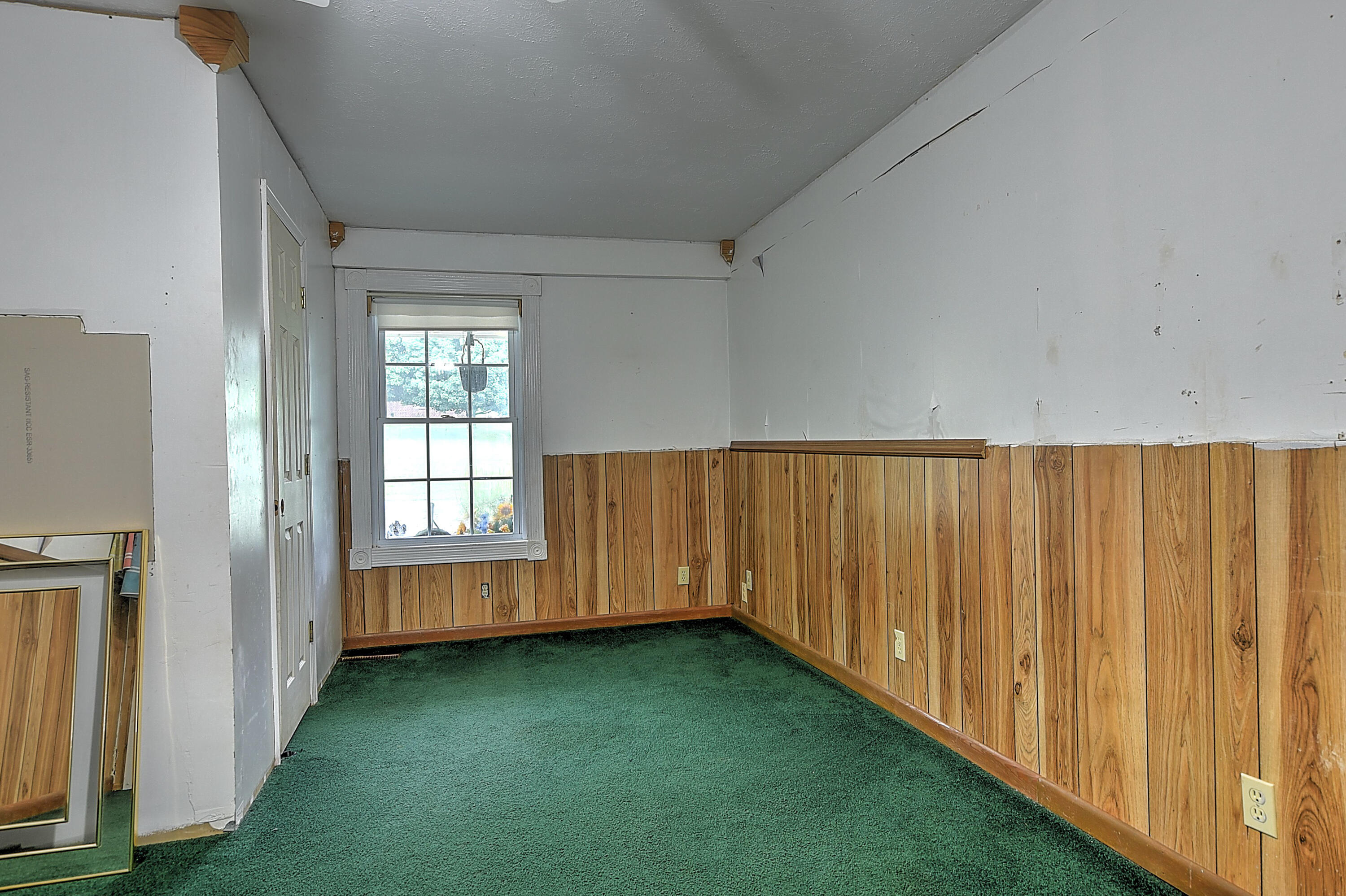 472 Pleasant Grove Road Bluff City, TN 37618 - Photo 21 of 31 472 Pleasant Grove-10