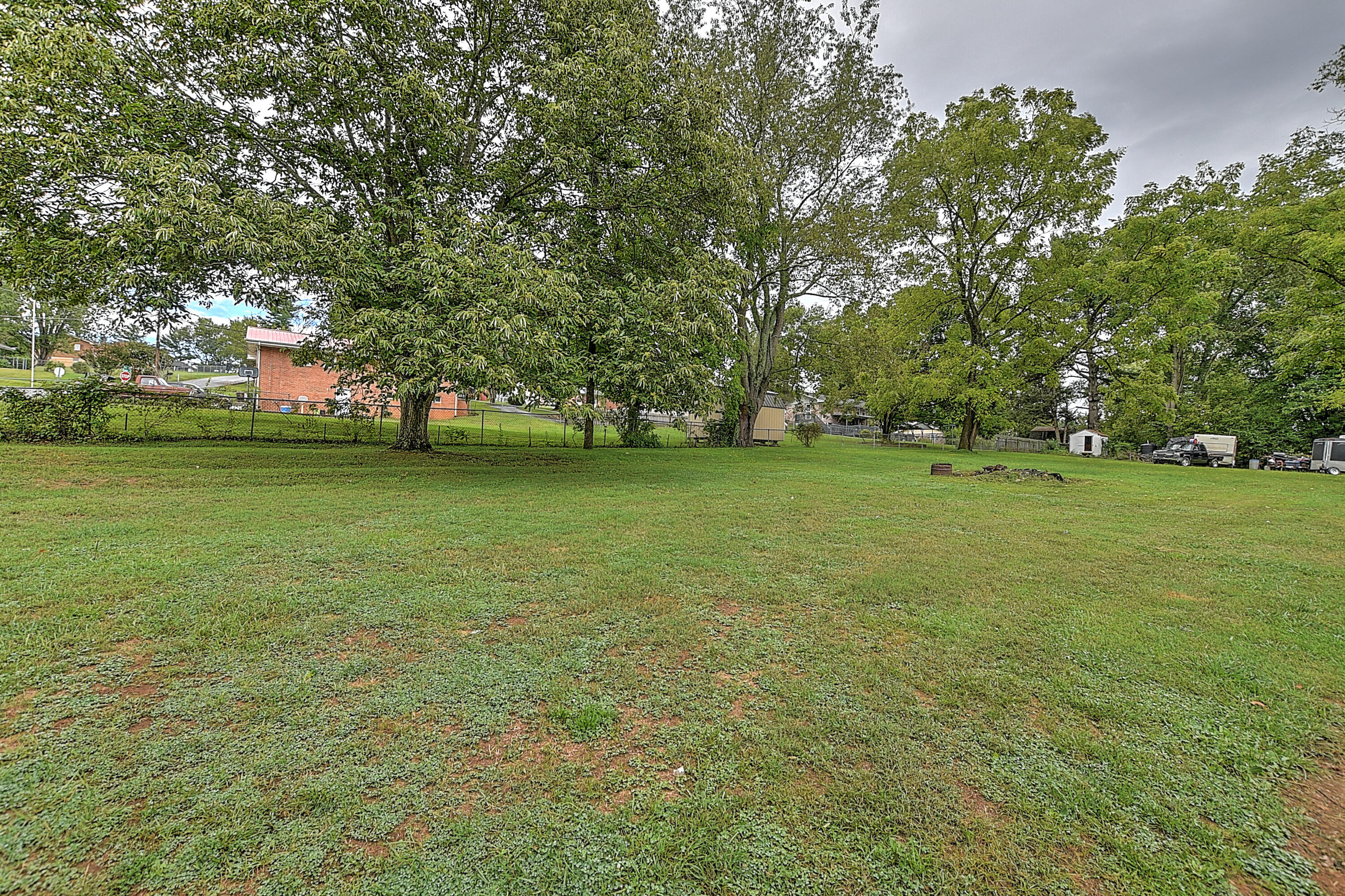 472 Pleasant Grove Road Bluff City, TN 37618 - Photo 27 of 31 472 Pleasant Grove-30