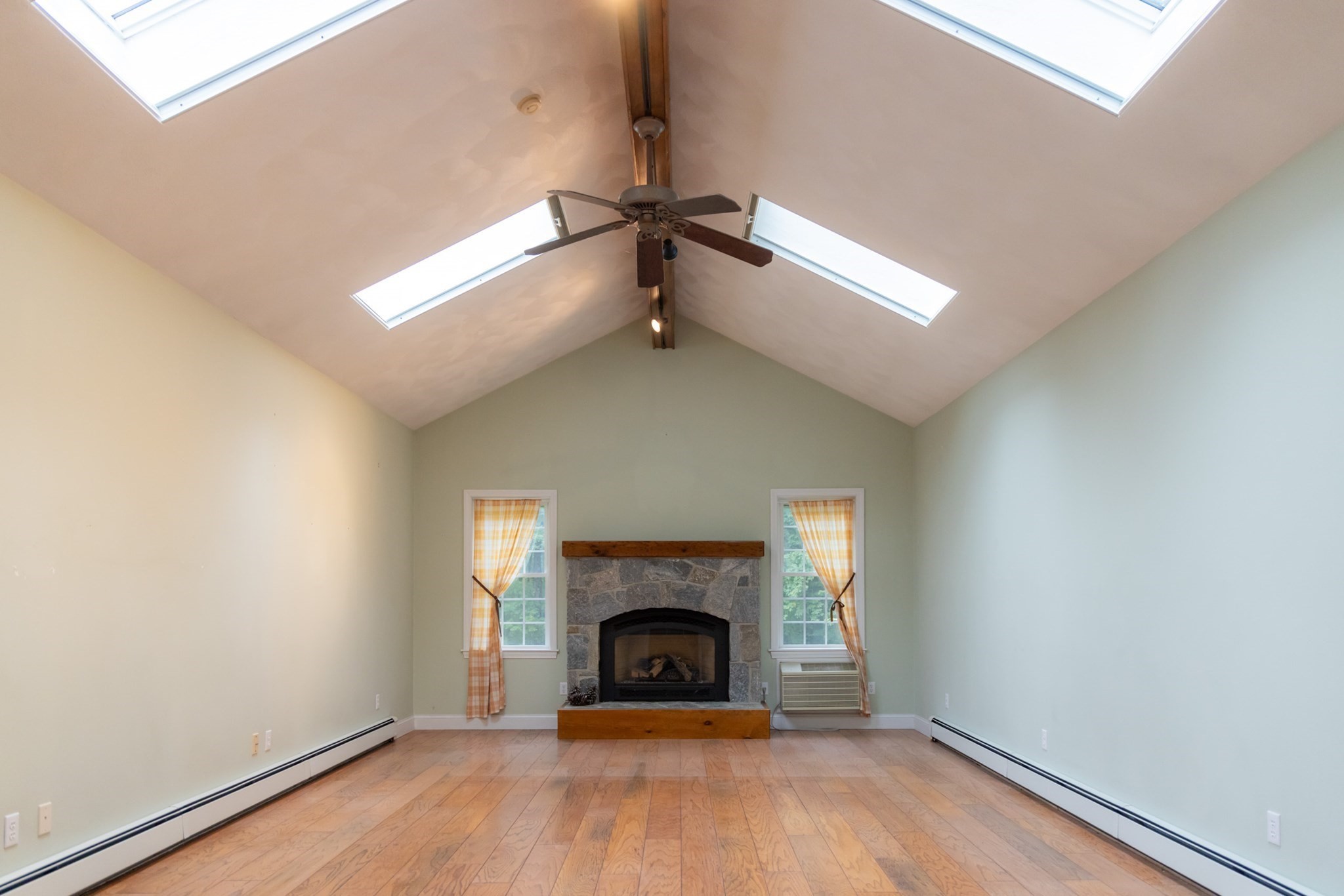 15 Hannan Ridge Road Haverhill, MA 01832 - Photo 18 of 42 Gallery Image 18