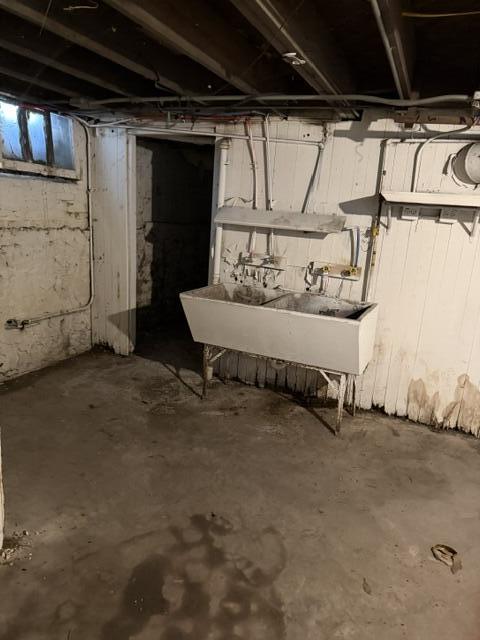 413 10th Street Racine, WI 53403 - Photo 25 of 29 image