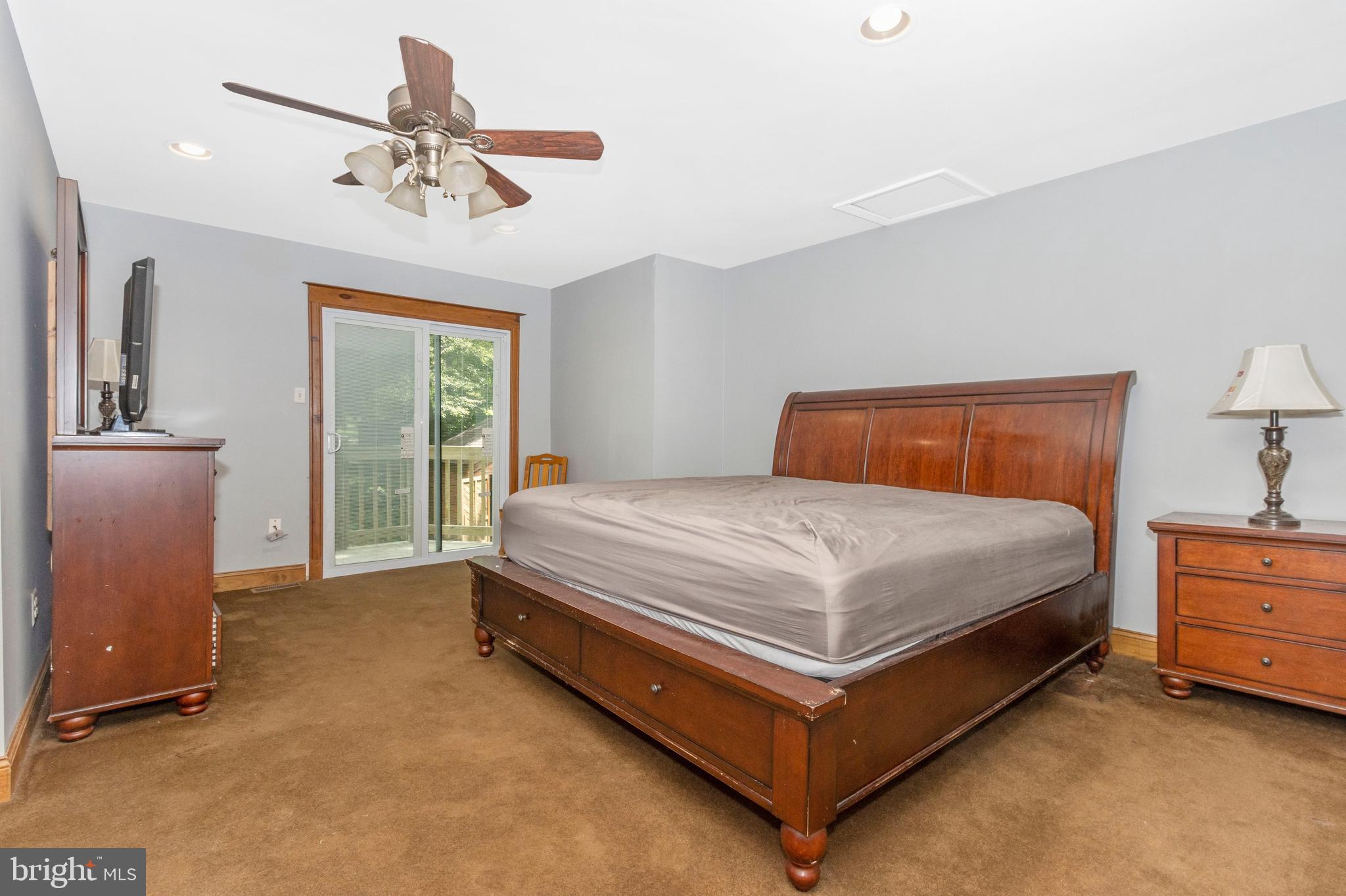 4702 Gross Mill Road Hampstead, MD 21074 - Photo 17 of 34 Upper Level Bedroom 1