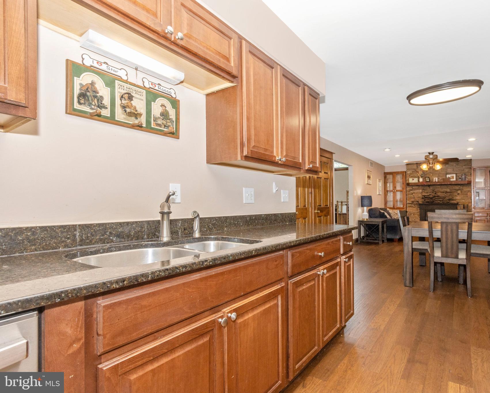 4702 Gross Mill Road Hampstead, MD 21074 - Photo 9 of 34 Kitchen