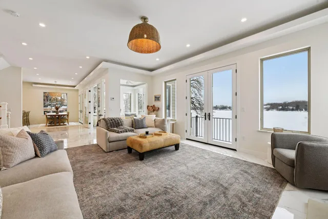 $2,400,000 | 6001 Ridgewood Road, Mound, MN 55364