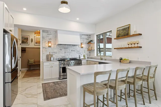 $2,400,000 | 6001 Ridgewood Road, Mound, MN 55364