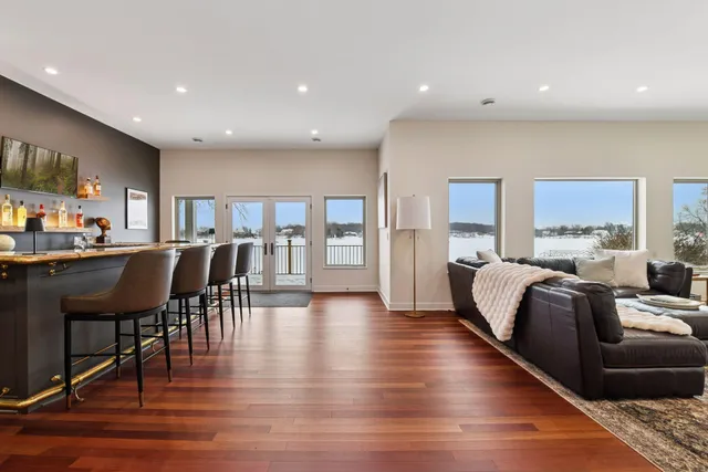 $2,400,000 | 6001 Ridgewood Road, Mound, MN 55364