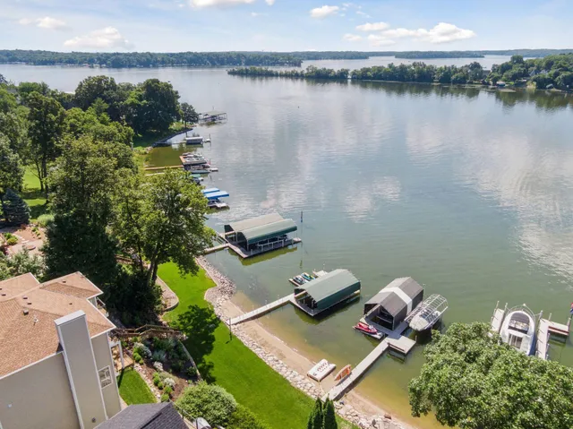 $2,400,000 | 6001 Ridgewood Road, Mound, MN 55364