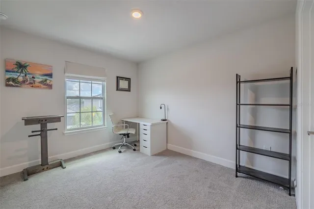 a view of livingroom with furniture