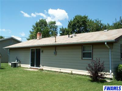 1709 S Road Garrett, IN 46738 - Photo 6 of 7 Gallery Image 6