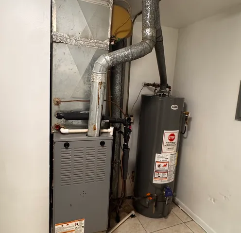 $139,000 | 19408 Lake Shore Drive, Unit 4N, Lynwood, IL 60411