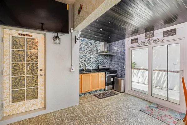 $515,000 | 1901 Heartland Circle, Valrico, FL 33594