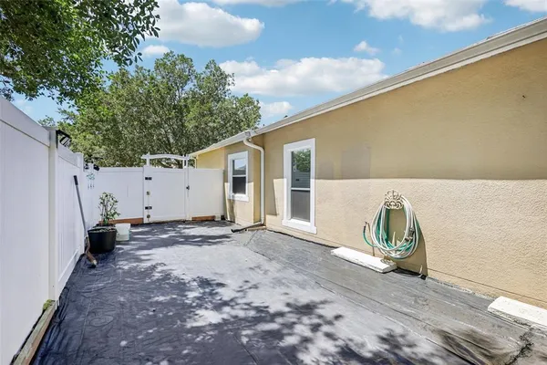 $515,000 | 1901 Heartland Circle, Valrico, FL 33594