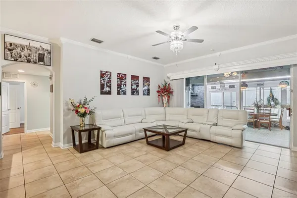 $515,000 | 1901 Heartland Circle, Valrico, FL 33594