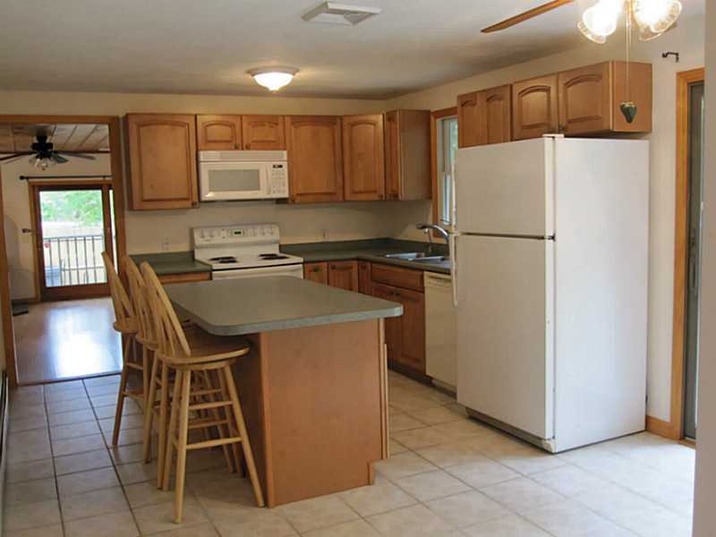 46 S Road Exeter, RI 02822 - Photo 2 of 25 Kitchen.