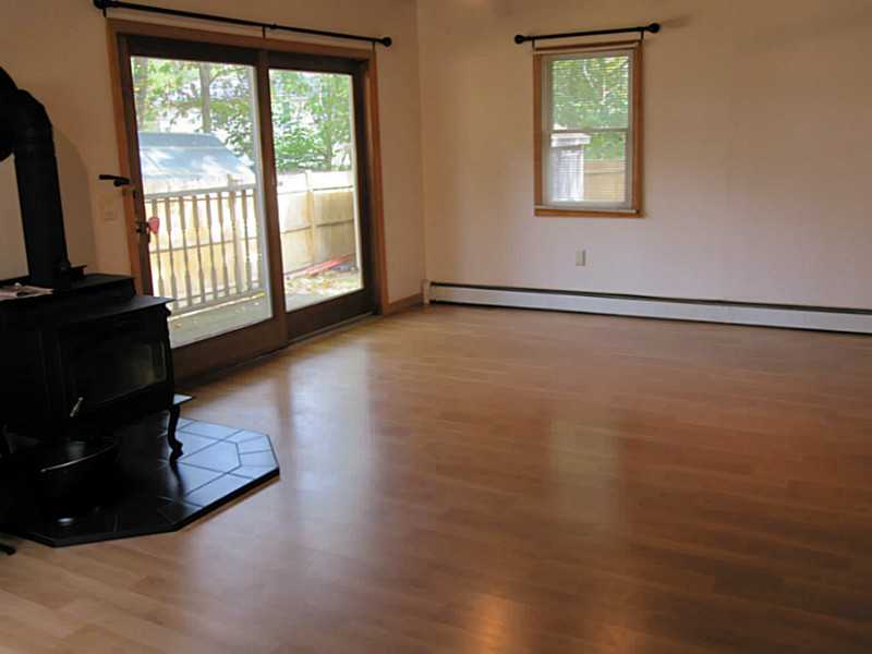 46 S Road Exeter, RI 02822 - Photo 22 of 25 Den/Family/Great Room.