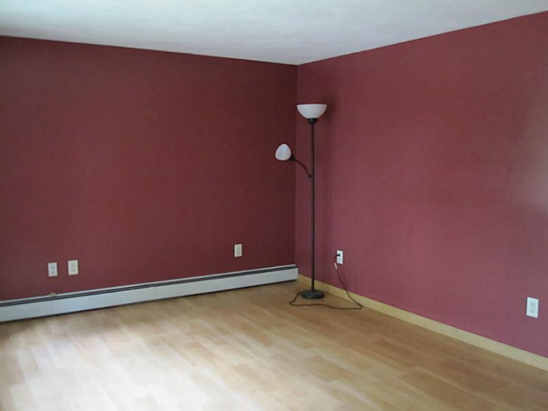 46 S Road Exeter, RI 02822 - Photo 4 of 25 Living Room.