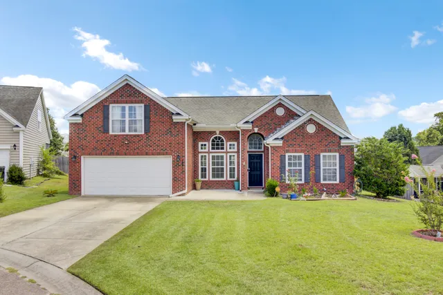 $365,000 | 302 Owl Watch Way, Moncks Corner, SC 29461
