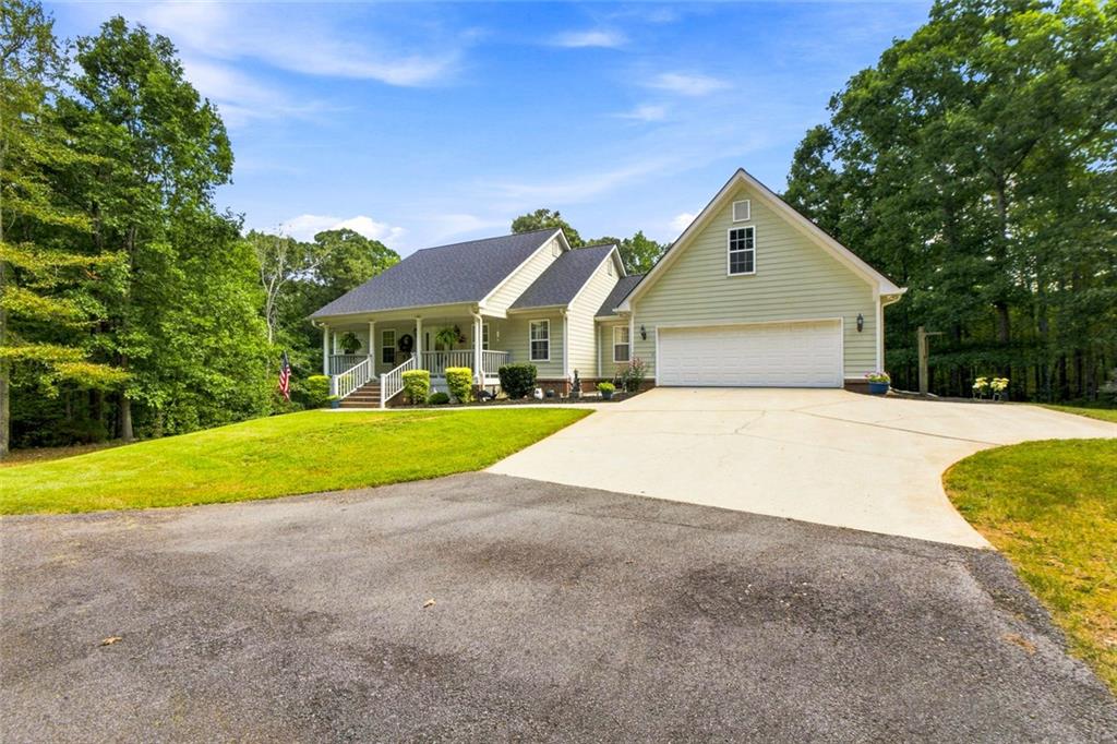 540 Davis Road Locust Grove, GA 30248 - Photo 2 of 63 Gallery Image 2