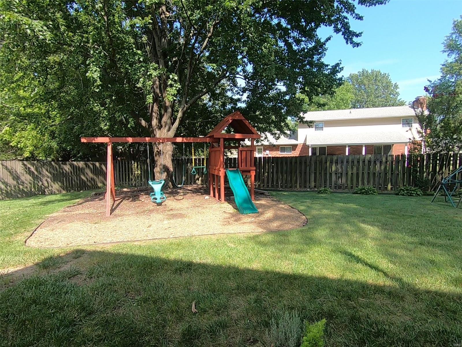 910 Reiss Road O'Fallon, IL 62269 - Photo 16 of 17