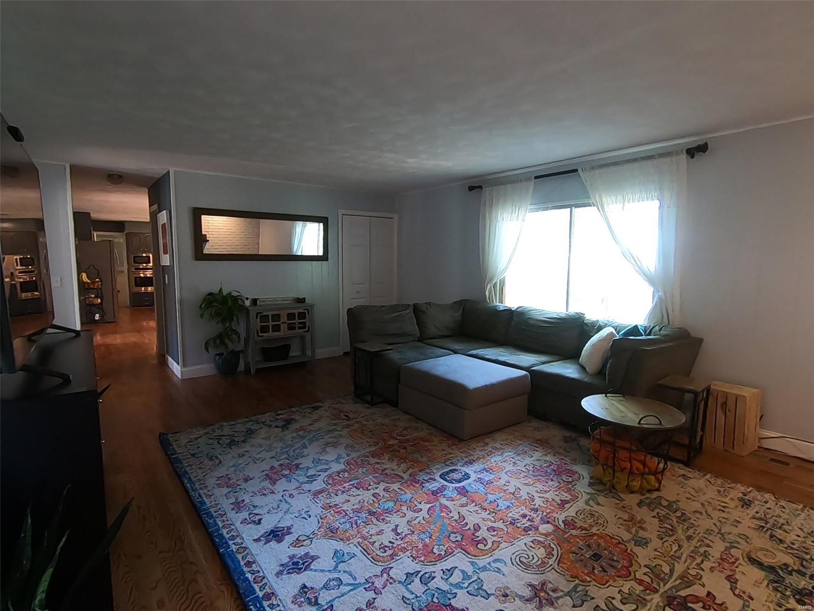 910 Reiss Road O'Fallon, IL 62269 - Photo 7 of 17