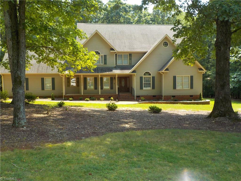 2403 River Run Road Browns Summit, NC 27214 - Photo 2 of 30 Gallery Image 2