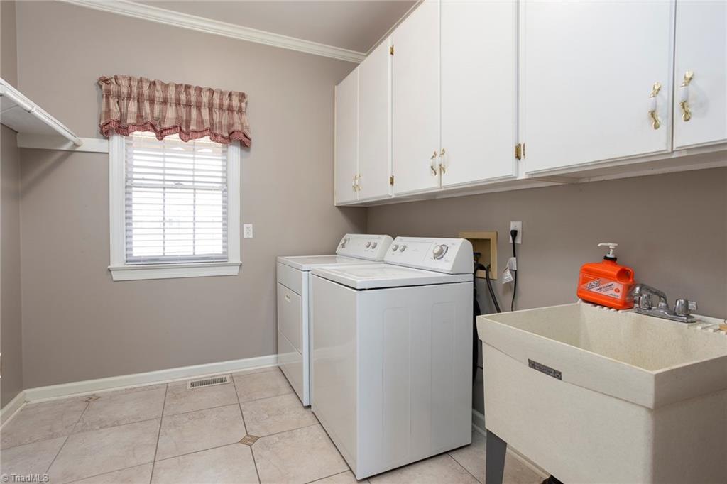 2403 River Run Road Browns Summit, NC 27214 - Photo 12 of 30 Gallery Image 12
