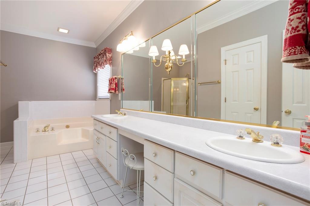 2403 River Run Road Browns Summit, NC 27214 - Photo 15 of 30 Gallery Image 15