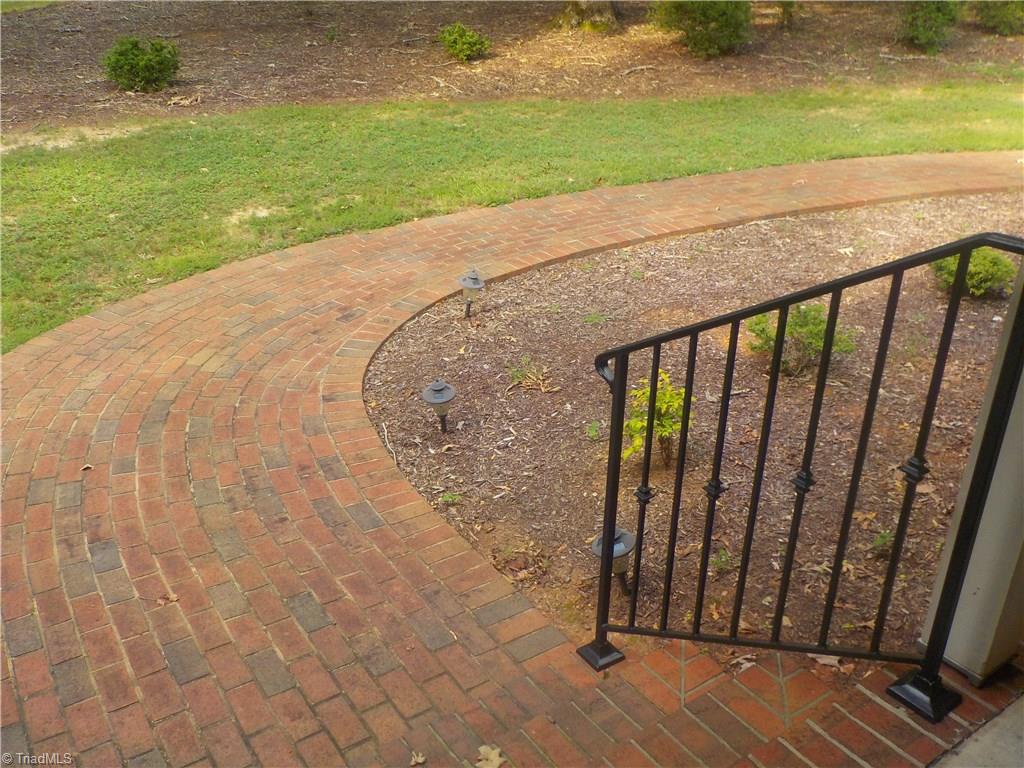 2403 River Run Road Browns Summit, NC 27214 - Photo 3 of 30 Gallery Image 3