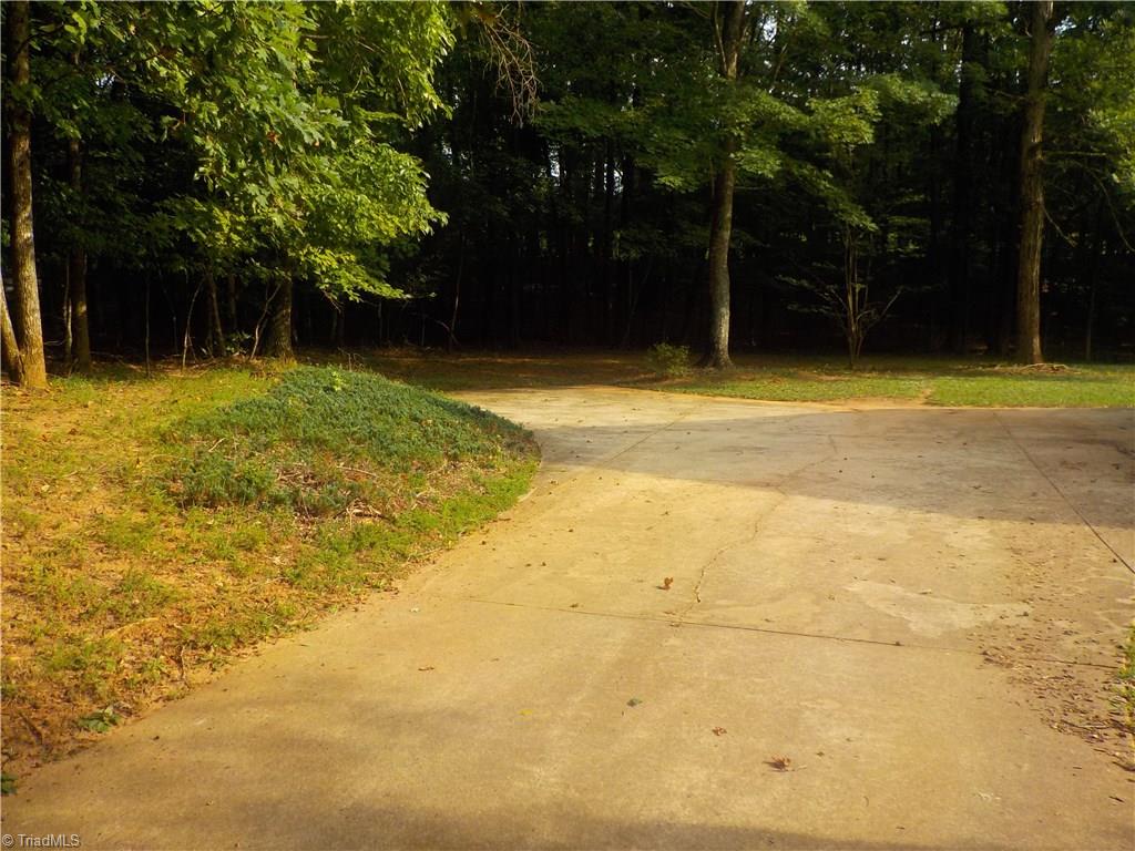 2403 River Run Road Browns Summit, NC 27214 - Photo 25 of 30 Gallery Image 25