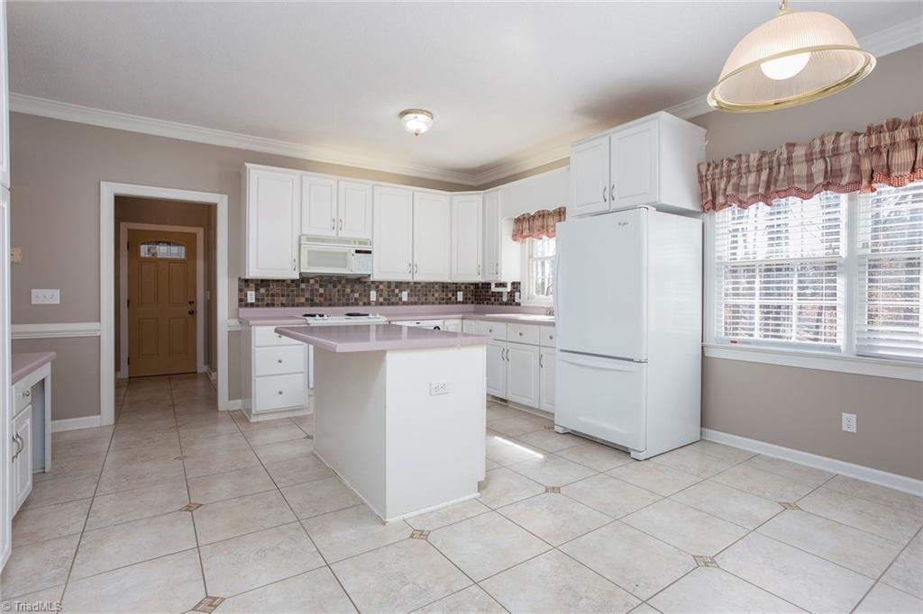2403 River Run Road Browns Summit, NC 27214 - Photo 9 of 30 Gallery Image 9