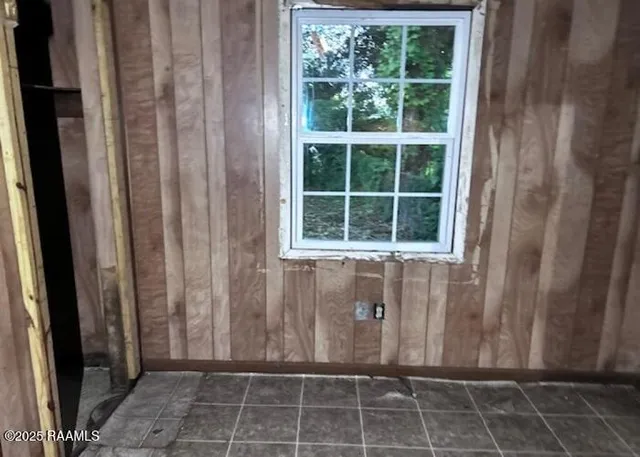 $46,500 | 405 Johnston Street, New Iberia, LA 70560