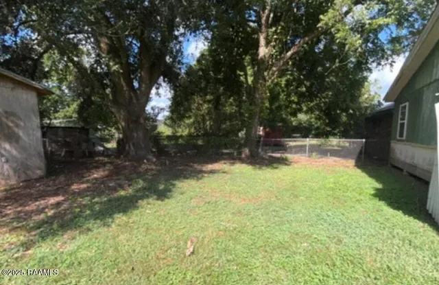 $46,500 | 405 Johnston Street, New Iberia, LA 70560