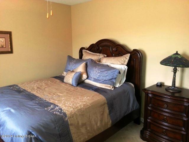2081 Clark Station Road Fisherville, KY 40023 - Photo 13 of 53 13