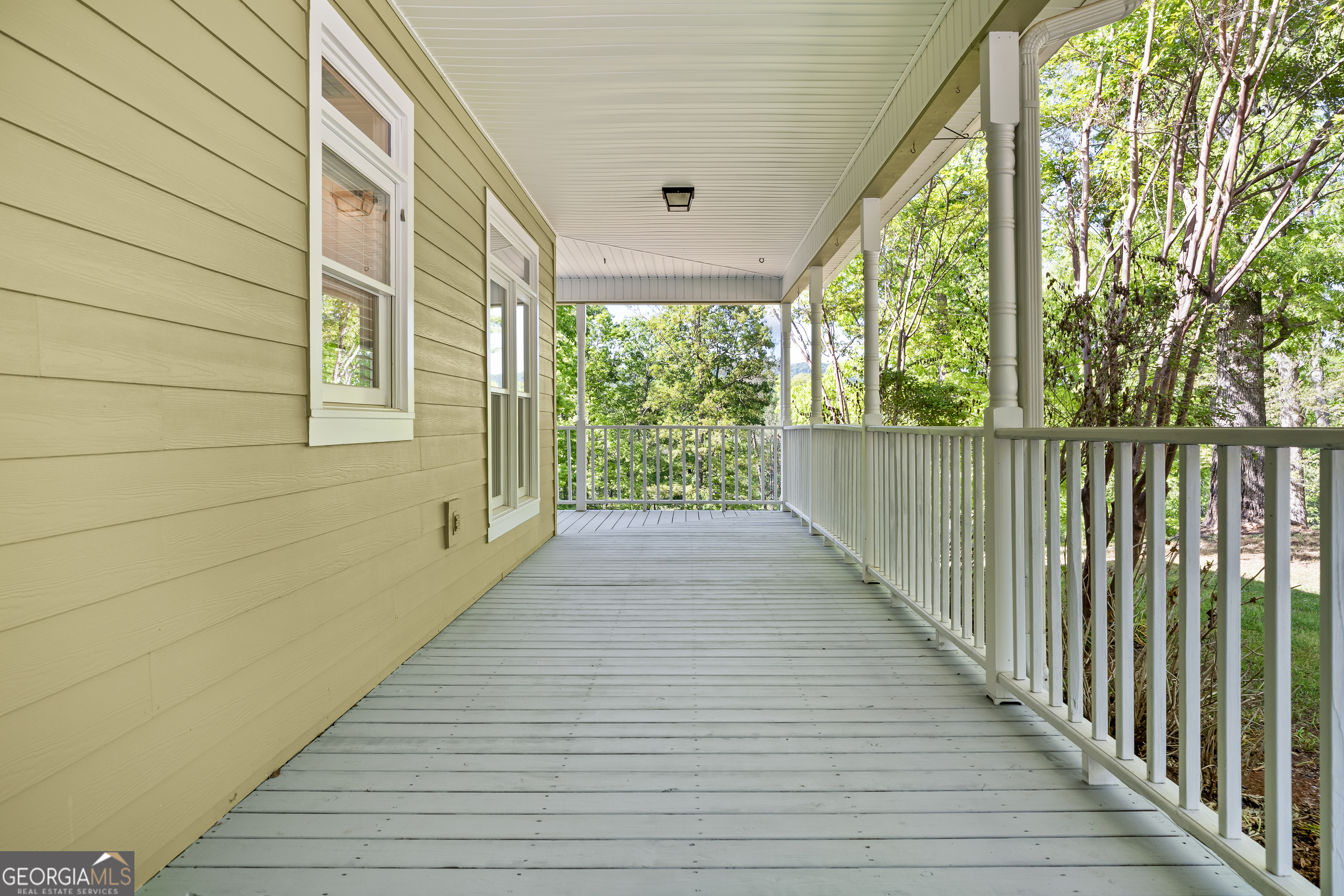 920 Yeoman Lake Road Clarkesville, GA 30523 - Photo 11 of 95