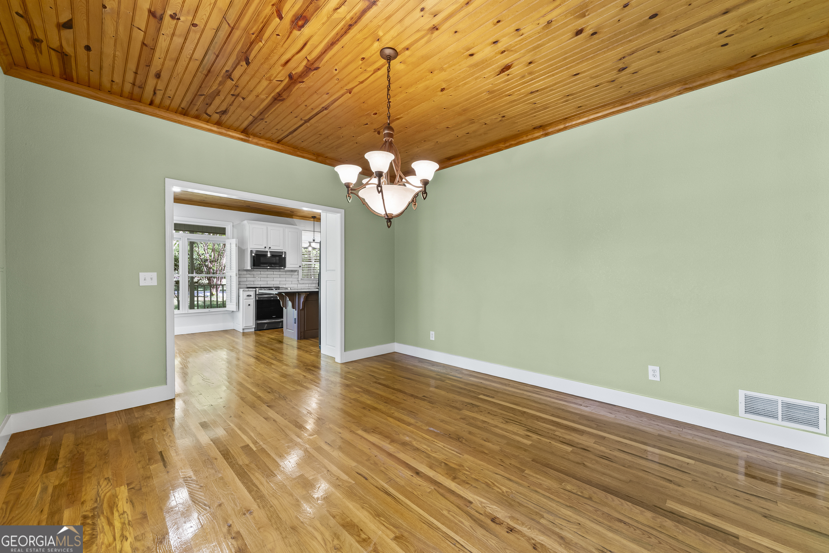 920 Yeoman Lake Road Clarkesville, GA 30523 - Photo 20 of 95